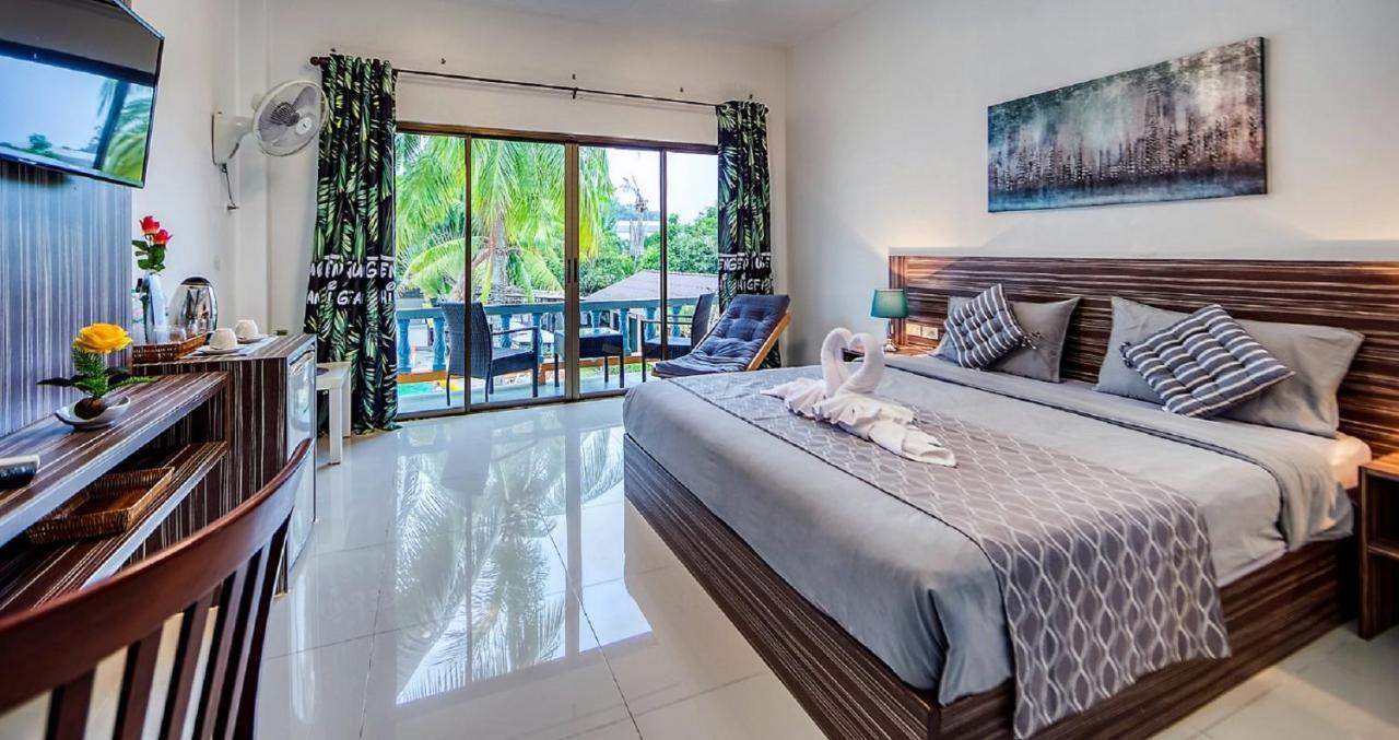 Coconut Resort Hotel Patong Dış mekan fotoğraf