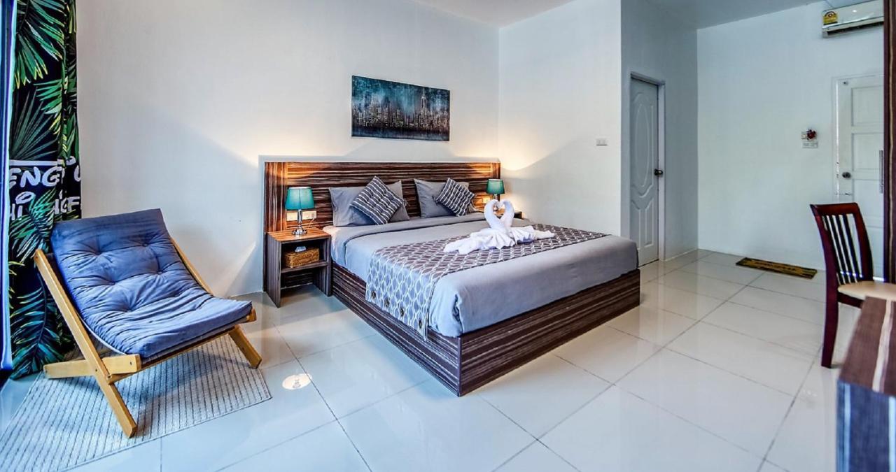 Coconut Resort Hotel Patong Dış mekan fotoğraf